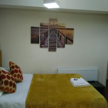 לינה וארוחת בוקר בלקפול Ringbane House מראה חיצוני תמונה